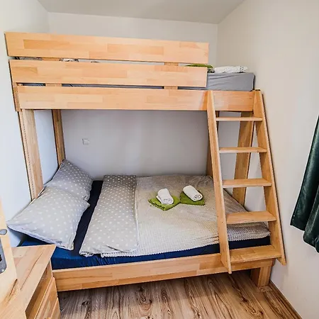Eko Pony Ranch Ogrizek Apartment
