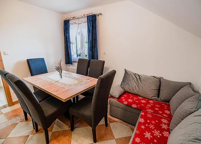 Eko Pony Ranch Ogrizek アパート